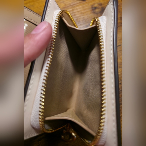 Coach Snap Wallet In Signature Canvas With Floral Print - Picture 4 of 5